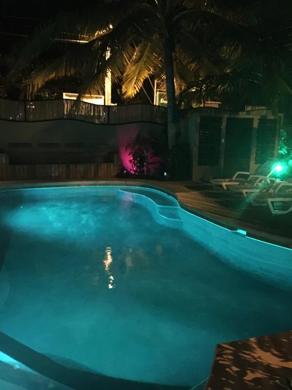 Guest House Playa Flamingo Ngoại thất bức ảnh