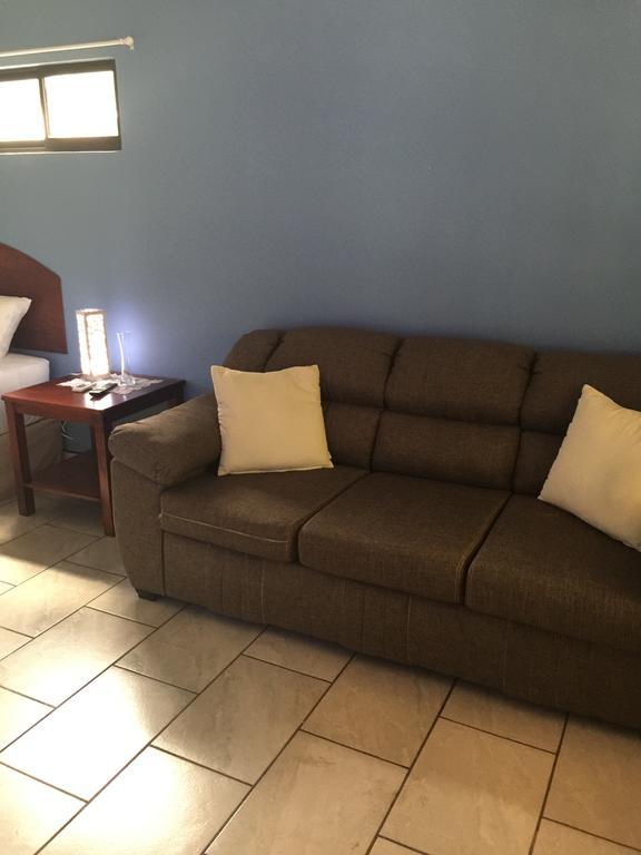 Guest House Playa Flamingo Ngoại thất bức ảnh