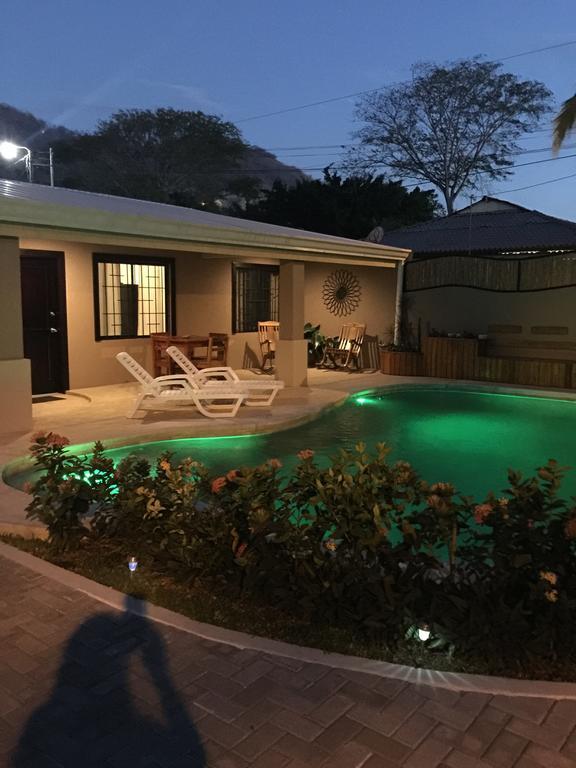 Guest House Playa Flamingo Ngoại thất bức ảnh